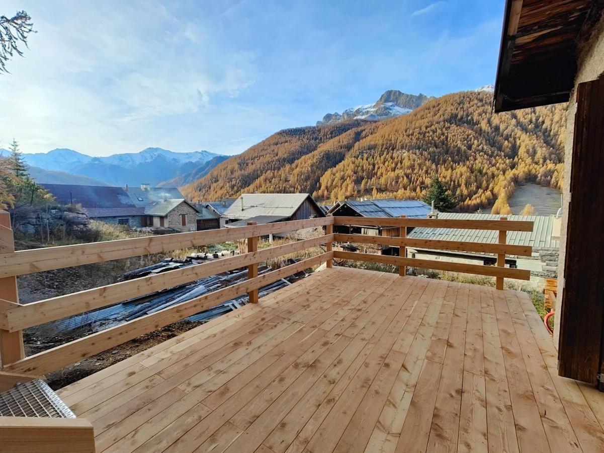 Chalet Ailleurs Appartement A Molines En Queyras Molines-en-Queyras Exterior foto