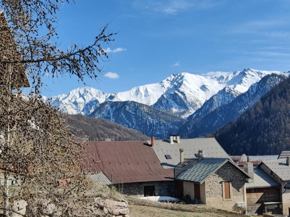 Chalet Ailleurs Appartement A Molines En Queyras Molines-en-Queyras Exterior foto