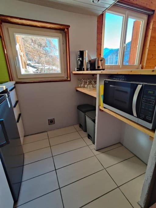 Chalet Ailleurs Appartement A Molines En Queyras Molines-en-Queyras Exterior foto