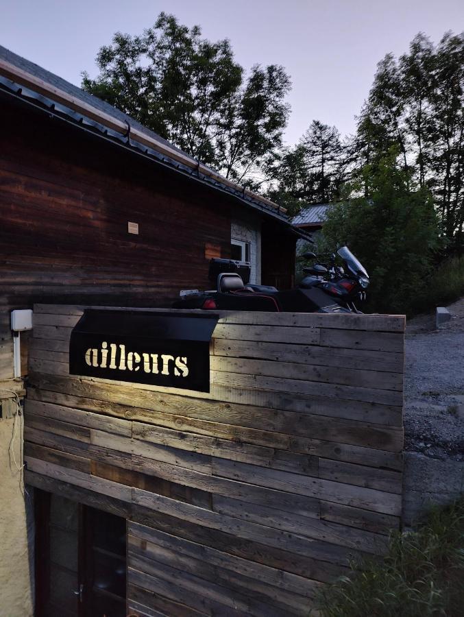 Chalet Ailleurs Appartement A Molines En Queyras Molines-en-Queyras Exterior foto